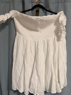 American Eagle Outfitters White Off-Shoulder Mini Dress